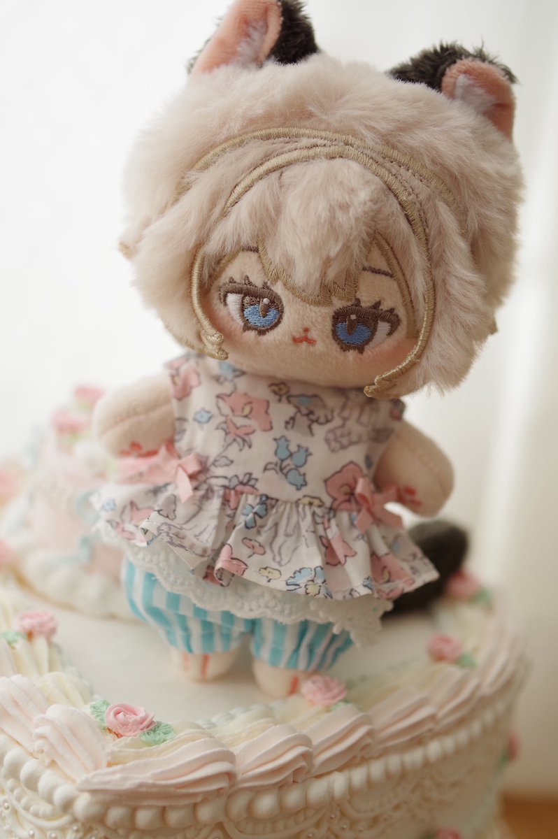 腰のあたりから足まで、シルエットも生地もすごく可愛いです🥰

#よつほしと糸結び