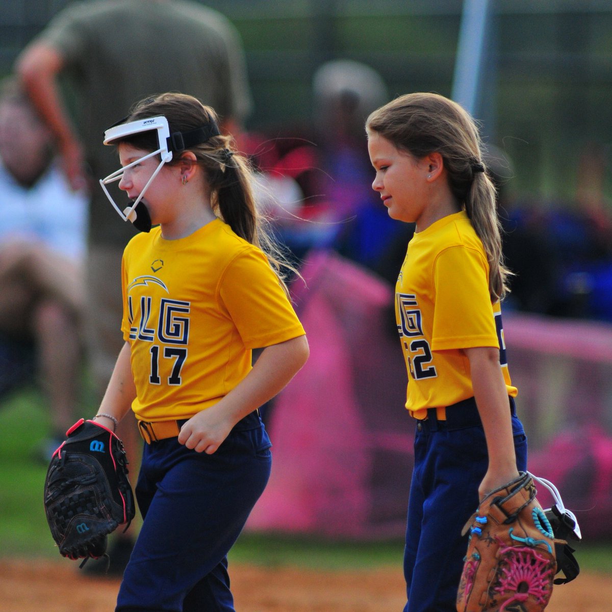CE_Shields8u's tweet photo. Young LLG 8u team in action. Love seeing the growth of each one of these special ladies. @Org_LLG #getstruck #LLGShields https://t.co/G3Ygeg2zbw
