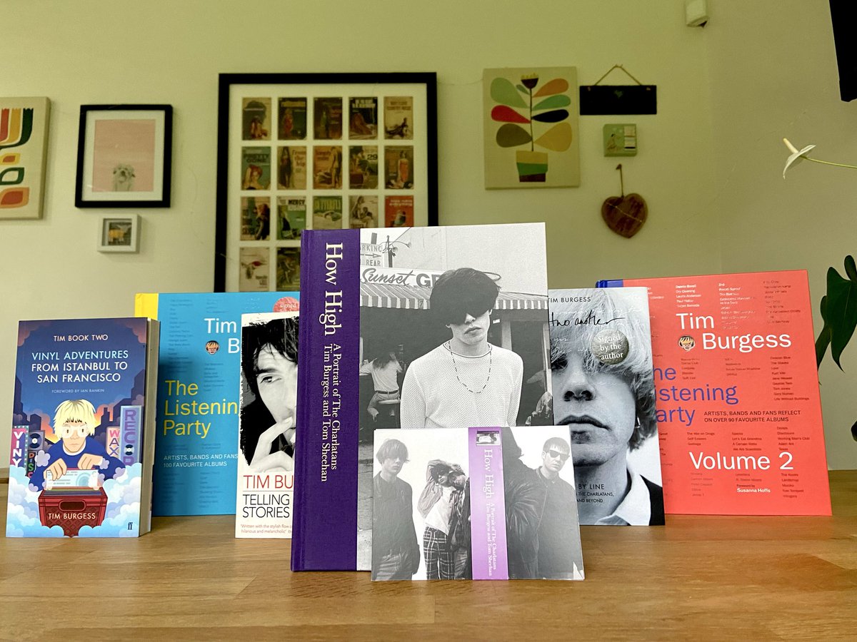 helbo1's tweet photo. New signed edition book just delivered.
Nice addition to the collection ๐ธ โค๏ธ
@Tim_Burgess #TomSheehan #RoughTrade https://t.co/qhtxqaYiZY