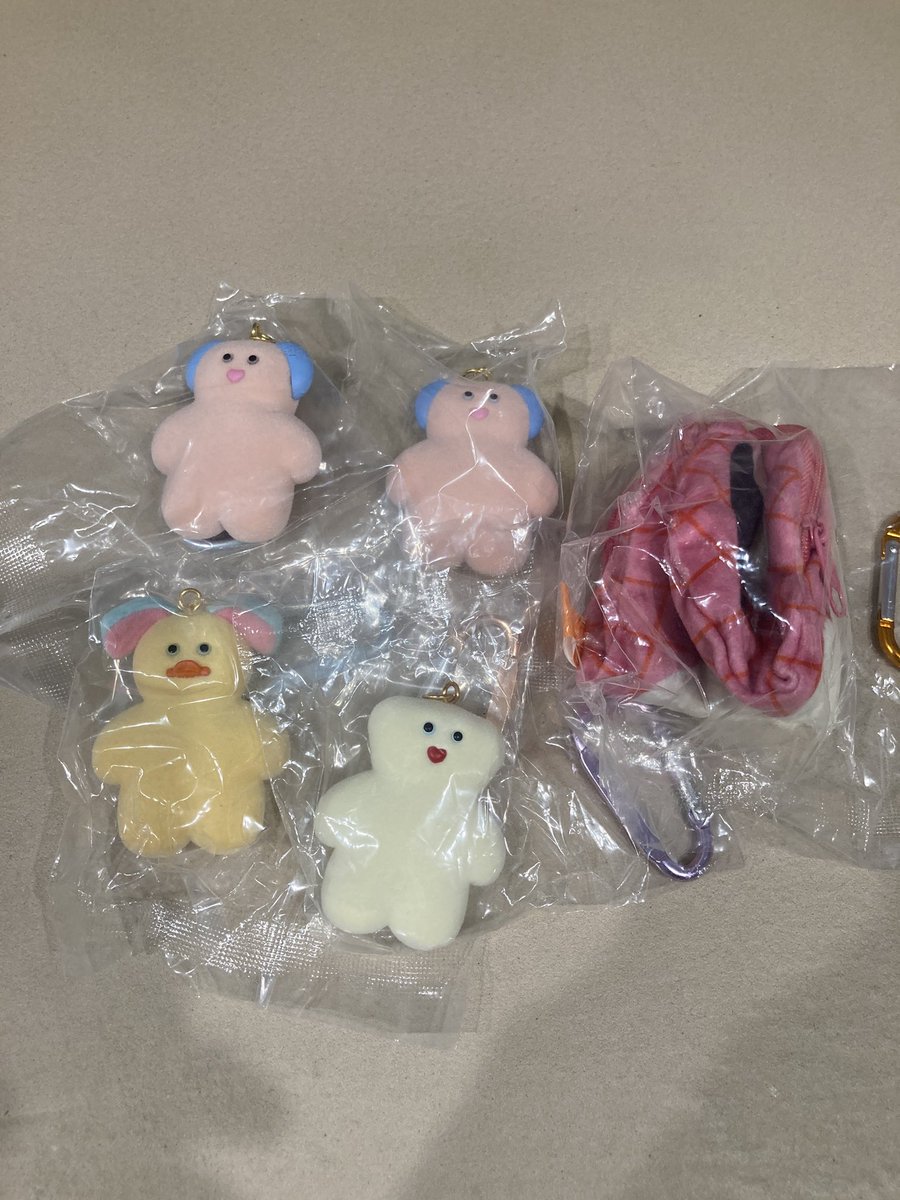 chapatcurry's tweet photo. mojojojo ガチャガチャ交換
譲　写真1枚目
求　写真2.3枚目

郵送で交換希望です
内容によってはこちらが複数個出すことも可能です、ご相談ください。 https://t.co/n8oc0qT3WY