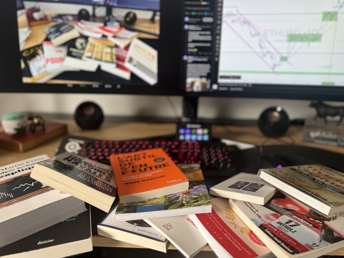 [Level UP ✊ - 2ème édition] 11 Livres qui vous permettront de LEVEL UP en 2025 (et 2026)

Parce que vous êtes très nombreux à m’avoir demandé (presque harcelé 😵) un Update de ma 1ère édition que vous avez appréciée ... alors on continue !

#Thread à dérouler 👇