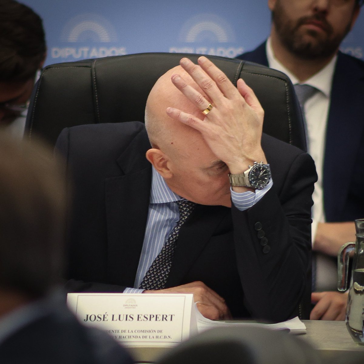 aracalacana's tweet photo. ✅ La evidencia sobre el financiamiento narco a José Luis Espert es fruto del trabajo periodístico. Mientas la "Justicia" cajoneaba la causa y el gobierno lo premiaba como candidato, periodistas como @sebalacunza (y otros) y medios como La Nación (y otros) siguieron investigando https://t.co/1GXN0vHFdi