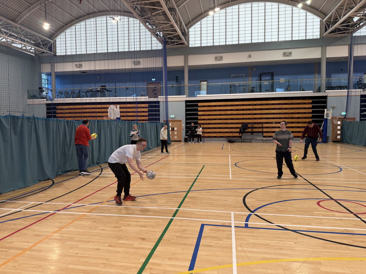 noel devlin tweet media