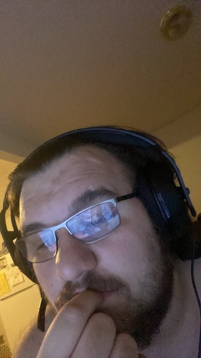 killilingz's tweet image. What game we playing at 6:00AM