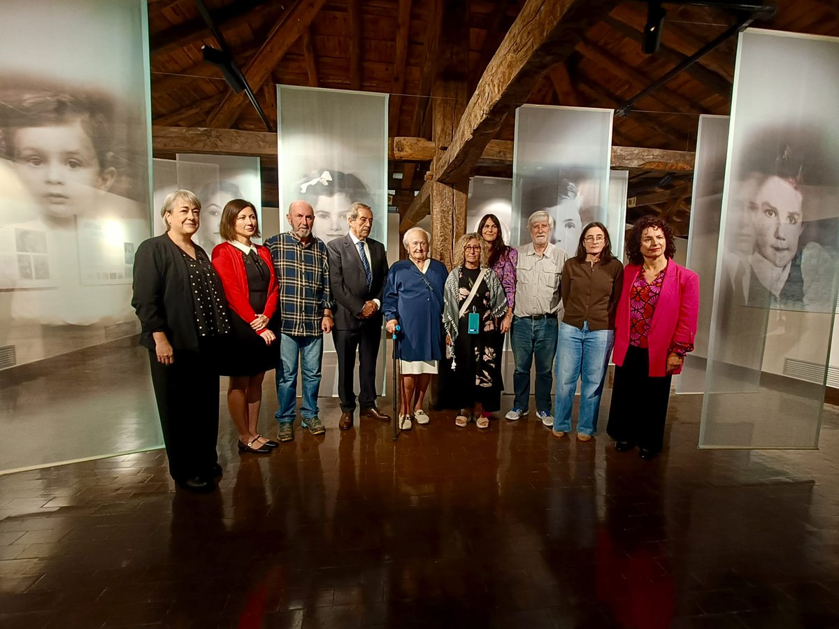 Gernikako alkateak Euskal Herriko Museoaren “El ojo de la aguja / Orratz Begi Erakusketa” izeneko erakusketaren inaugurazioan parte hartu du gaur goizean, Gerra Zibilean 34.000 euskal adingabe baino gehiagoren erbestealdiari buruzko ibilbide historikoan.