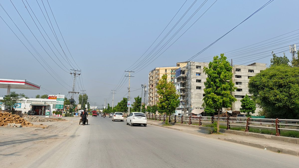 alizaibkhalil_'s tweet image. #Peshawar ❤