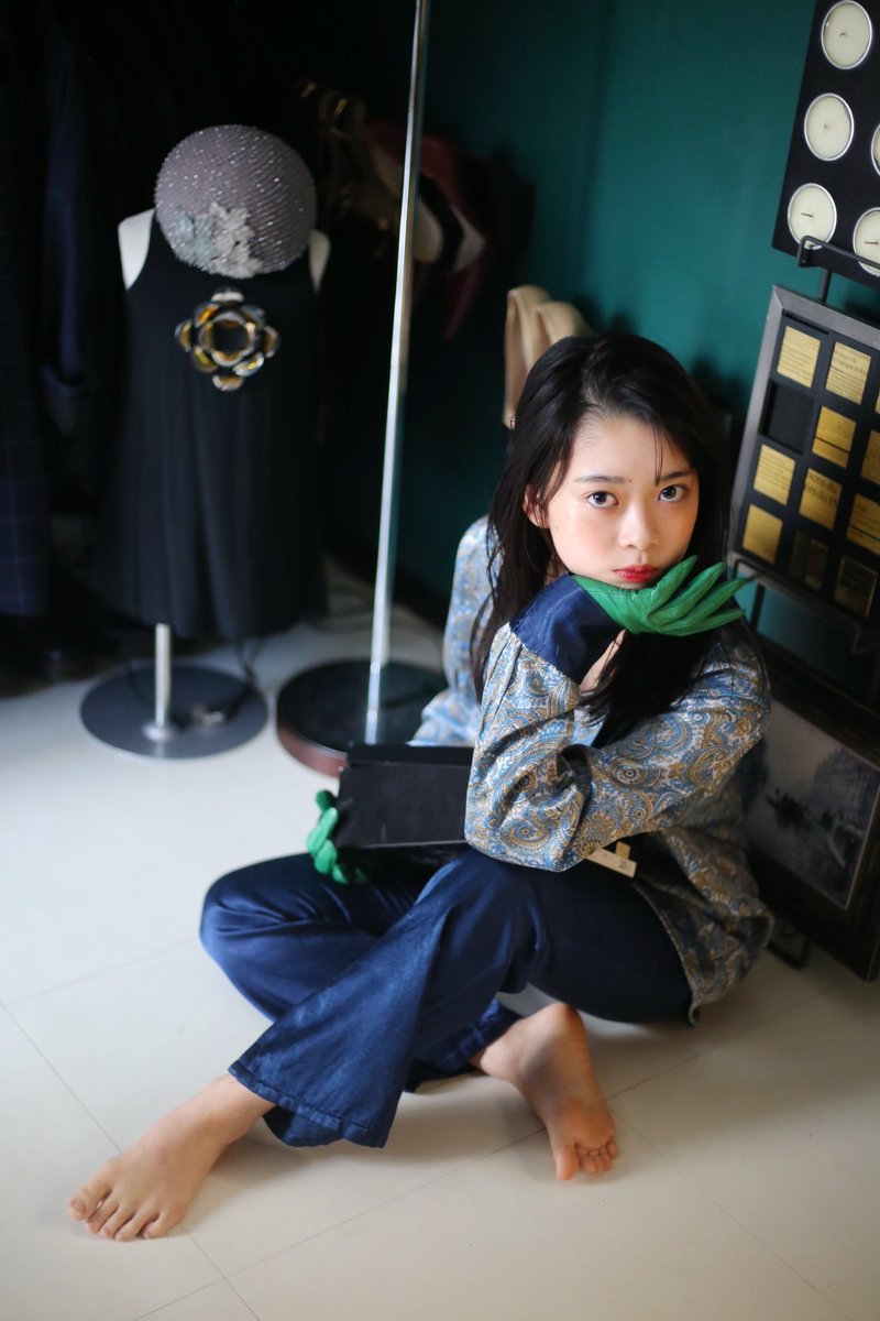 Kanan0831t's tweet photo. 今年も毎年恒例の家族写真撮影に行ってきました！大人っぽくできたかな…🤔WICKID風の可愛い手袋がお気に入り💚
#75c 
#藤川エンターテインメント
#蘭楠 https://t.co/DUkA2Qtgpe