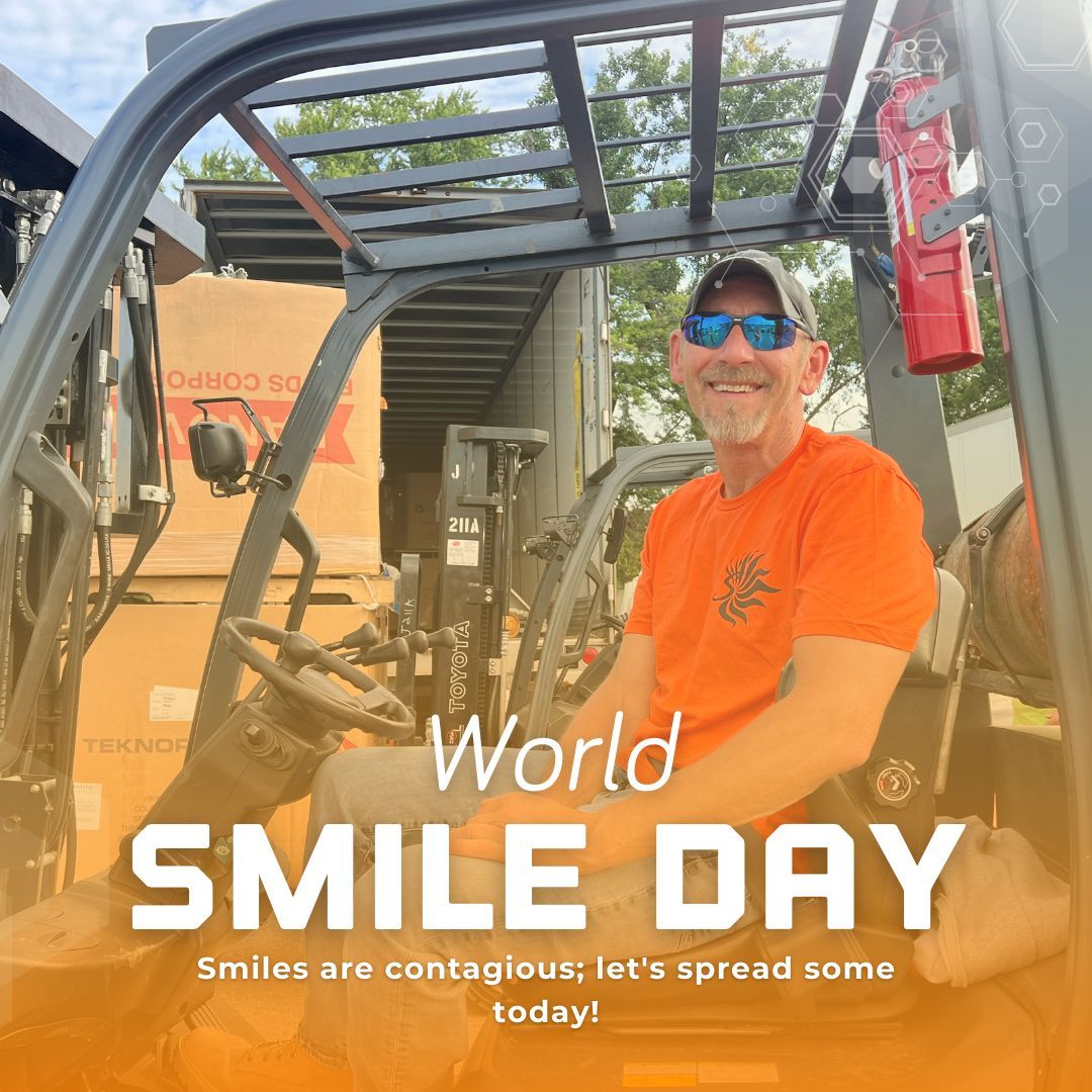 Happy World Smile Day from the Sunnking team! 😊🌍
Nothing brightens our day more than helping our community recycle responsibly—and doing it with a smile! 💚♻️
From safe e-waste recycling to sustainable solutions, we’re proud to make a difference together. 💡✨

#WorldSmileDay