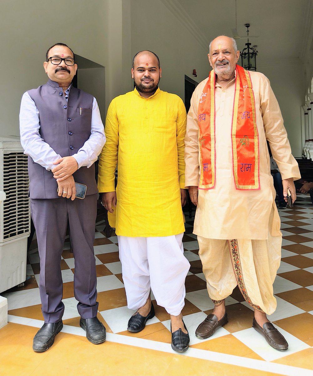 Nitish Pandey Raj (@jansattanitish) on Twitter photo 