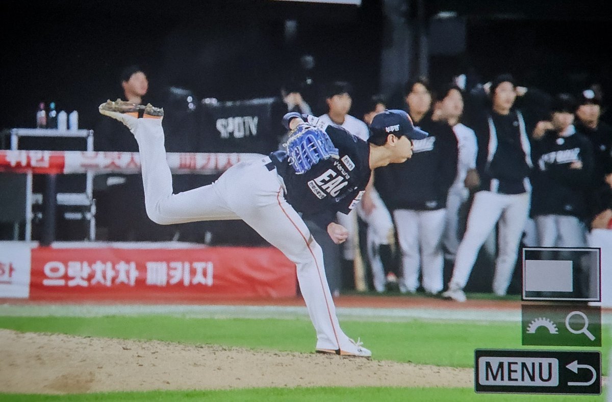 올해도 144번째 경기의 마지막 투수
정말 수고 많았당
#황준서