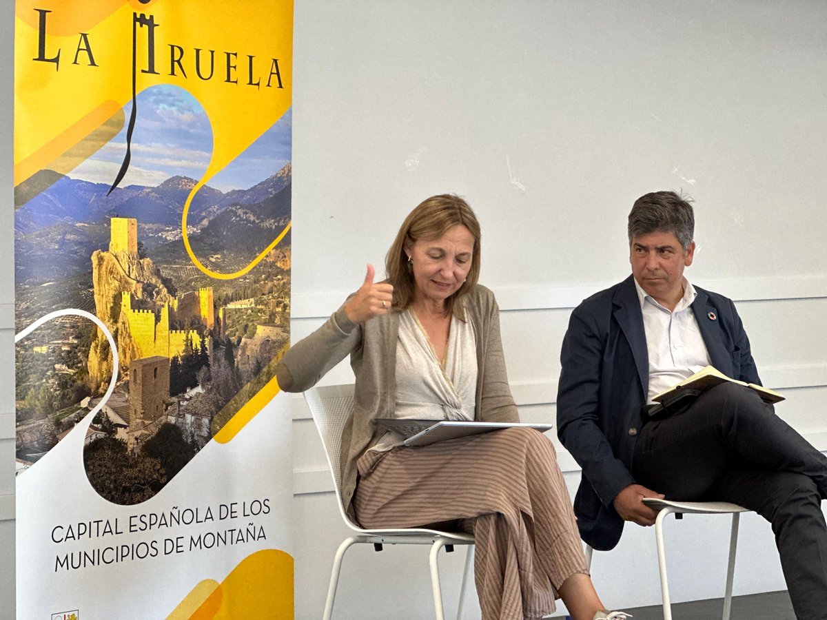 Margarita Brugarolas, catedrática de la Escuela Universitaria de la <a href="/UniversidadMH/">UMH</a>: "El emprendimiento sostenible es clave para mantener vivos los pueblos de montaña. Fija población, atrae talento y dinamiza el territorio, siempre atendiendo las necesidades de los emprendedores."
