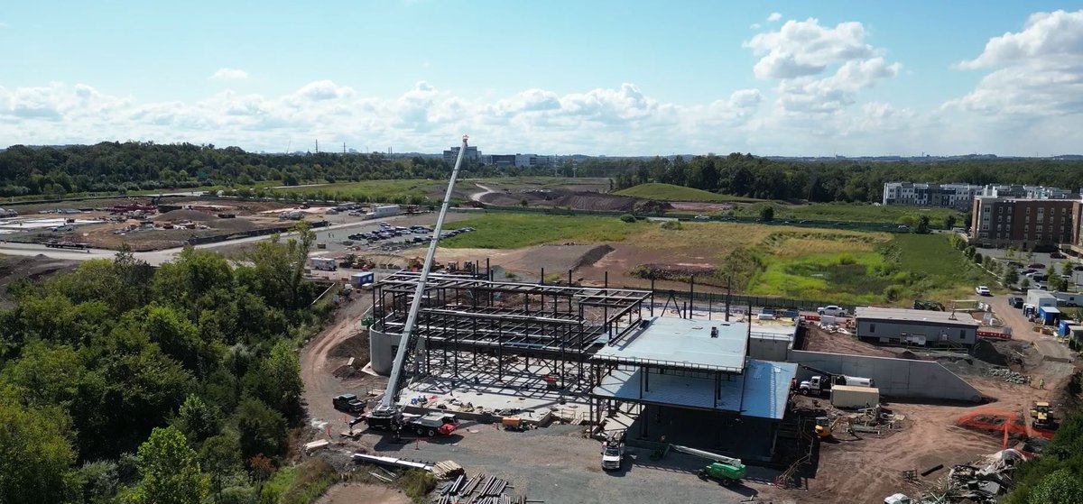 Check out the north side rendering alongside the current construction progress! It’s beginning to look a lot like the science center we’ve been planning. 🔬🌍🚀

#ScienceCenter #LaunchTheFuture #Construction