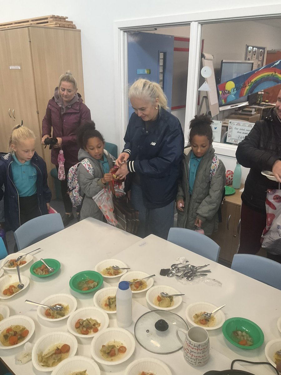 Mr Allen tweet media