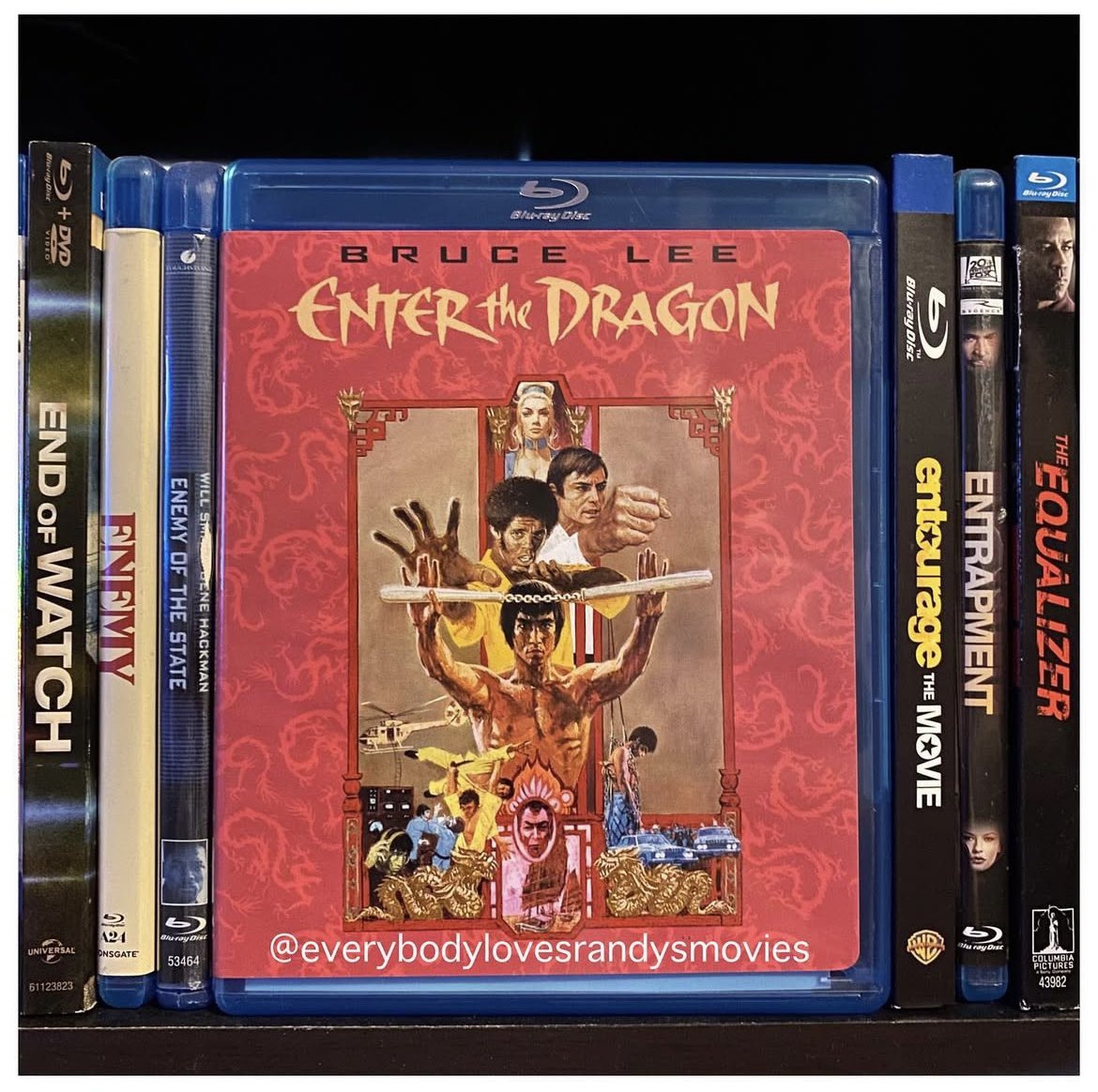 RandysMovies's tweet photo. Movie: #EnterTheDragon (1973)
Starring: #BruceLee #JohnSaxon #JimKelly #AhnaCapri #ShihKien #BobWall #AngelaMaoYing #BettyChung
Directed By: #RobertClause
#BluRay
#MovieNerd
#MovieCollector
#BluRayCollection
#MovieCollection
#MovieBuff
#PhysicalMedia
#FilmTwitter 🥋 https://t.co/R1hByfuXlv