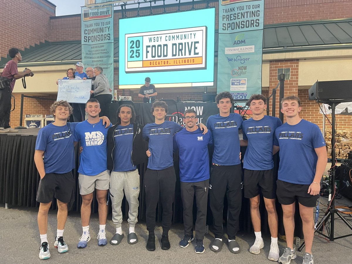 Our Freshman Men’s Basketball players were up early this morning to help deliver and unload the <a href="/MillikinU/">Millikin University</a> donation for the WSOY Community Food Drive. #Pillars #Servanthood #GoBigBlue