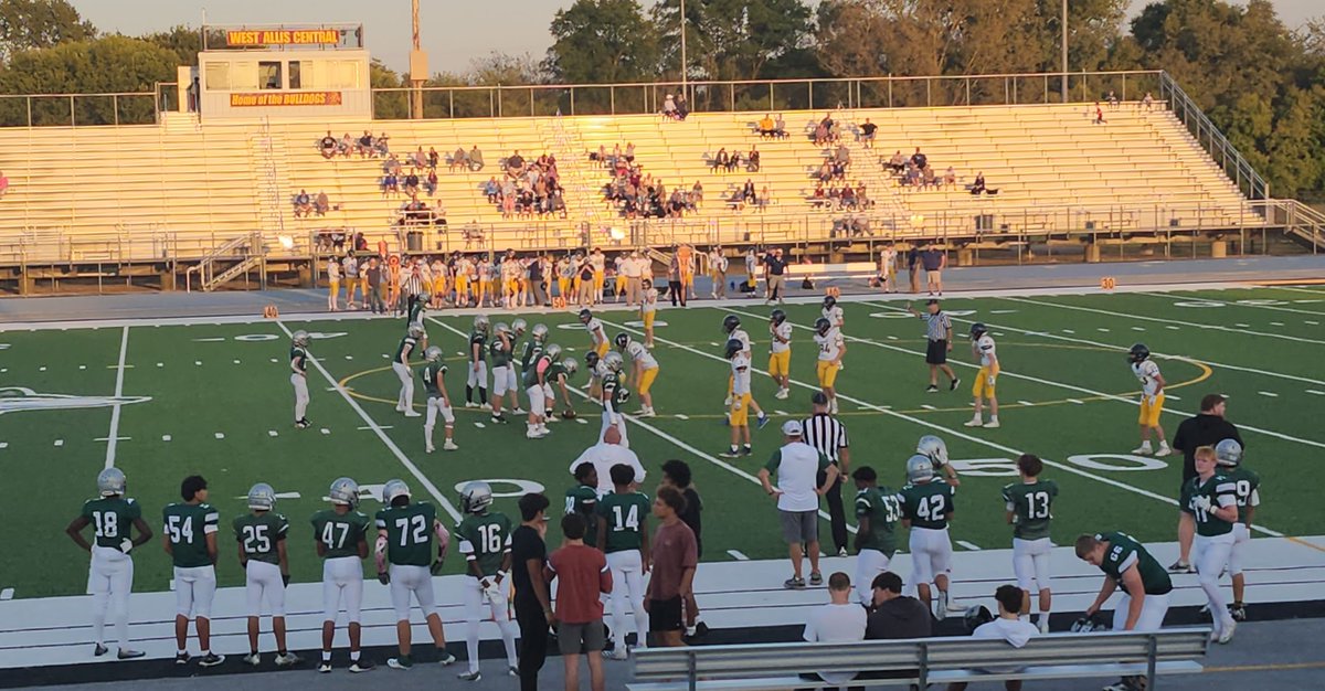 Back on the field. Back with my squad. That’s everything 🙌🏾💯 #AMDG #Brotherhood #TeamFirst <a href="/FootballMuhs/">MUHS Football</a> #CO2029 #StudentAthlete #RecruitMe #GrindSeason #NextLevel