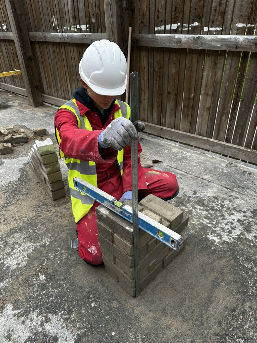 Bricklaying units completed! #teamalness @alnessacademy <a href="/AlnessDyw/">Alness Academy DYW</a> <a href="/AlnessArt/">Alness Academy Art Department</a> <a href="/AlnessScience/">ScienceAlness</a> <a href="/AlnessAcademy/">Alness Academy</a>PE <a href="/AlnessLanguages/">Alness Academy Languages Department</a>  <a href="/AlnessSupport/">Alness Academy student support</a> 
<a href="/MurphyGroup1951/">Murphy</a>
<a href="/hubNorthScot/">hub North Scotland</a> <a href="/kierconstruct/">Kier Construction</a> @patmunro1945 <a href="/morrisonbuilds/">Morrison Construction</a> <a href="/EcosystemsT/">Ecosystems Tech</a> <a href="/TheEDTUK/">EDT</a>