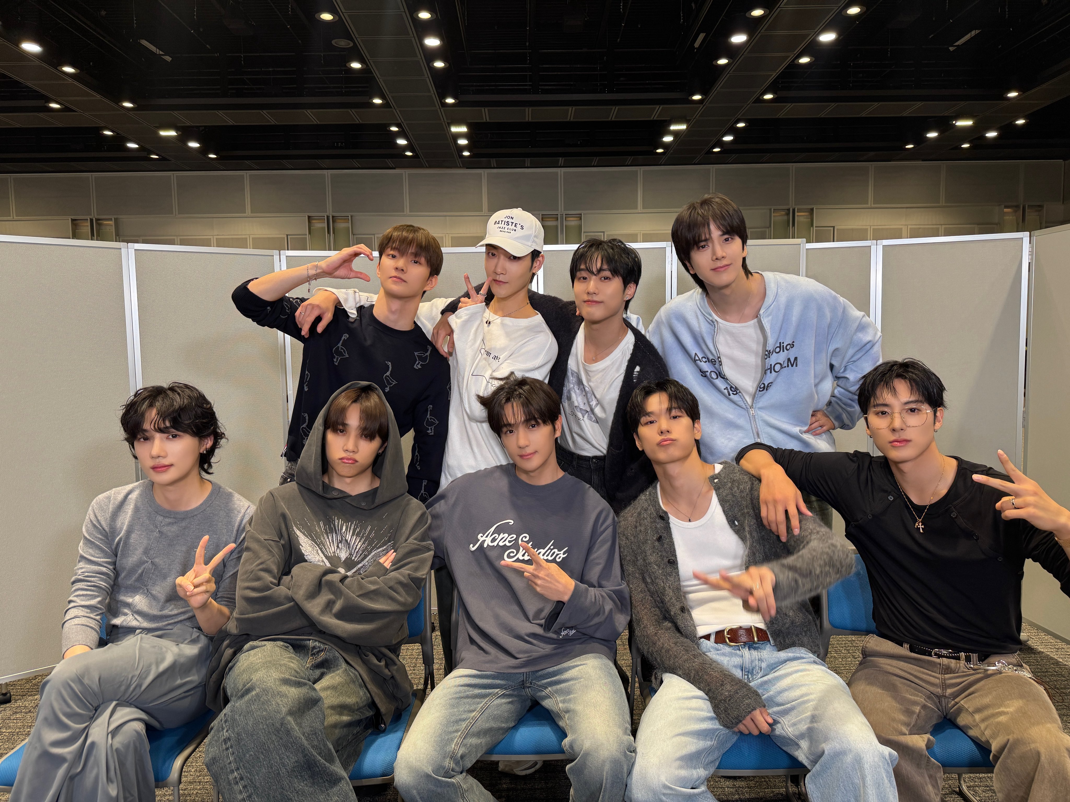 THE BOYZ アクリルフレーム フォト THE BOYZ アクリルフレーム フォト 더보이즈 (THE BOYZ) on X:
