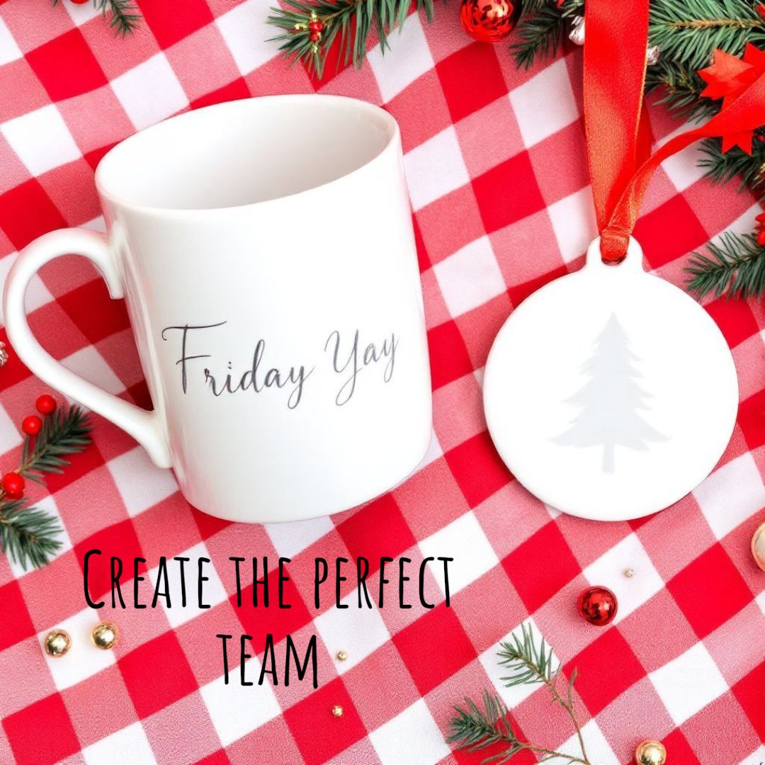 DesignsCeramic's tweet image. Looking for that stylish set? 
How about a china mug and bauble set?
Extend your brand,  give that gift to work staff or customers. Decorate both items with a matching logo, or even personalise them.
Contact our team to find out more.
sales@ceramicdesigns.co.uk