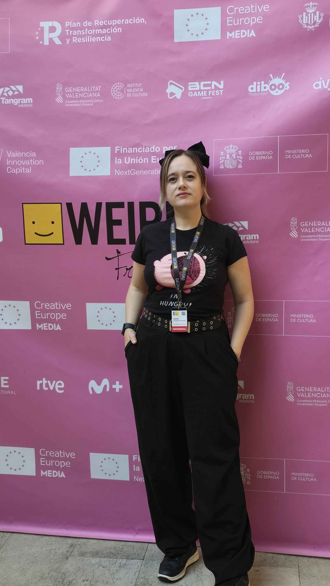 _PowerUpPlus's tweet image. 💜Hoy el equipo de PowerUp+ se ha pasado por el @WeirdMarket  para conocer proyectos y nuevos talentos💜
👋 ¿Alguien por aquí?