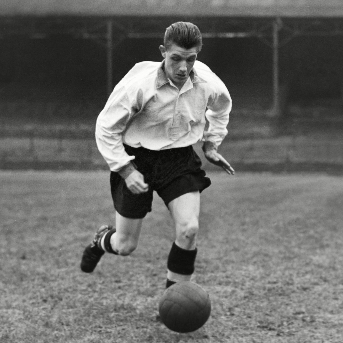 OfficialPVFC's tweet photo. Join us in wishing club legend, Colin Askey, a very happy 93rd birthday! 🎉

#PVFC | #PVFC150 https://t.co/NAHEySxZtV