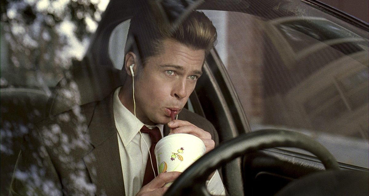 joeclaxton23's tweet photo. Burn After Reading (2008)

A Coen comedy where no one is reading, everyone burns, and Brad Pitt invents the golden age of himbo cinema.   

Rest in Peace, Chad. 

****  
#burnafterreading #coenbrothers https://t.co/sRKg0d0BVs