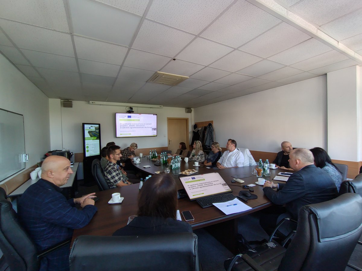 Project EAGER tweet media