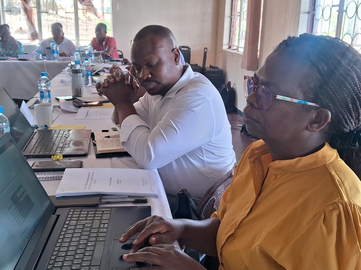 UNFPAZambia's tweet photo. @UNFPAZambia @UNICEFZambia & @WHOZambia are collaborating with @mohzambia on the Emergency Obstetric & Newborn Care Needs Assessment #EmONC This, week technical advisors from @UNFPA_ESARO have been providing support to TOTS to ensure high quality data collection #PartnersAtCore https://t.co/l4EIhPX3xv