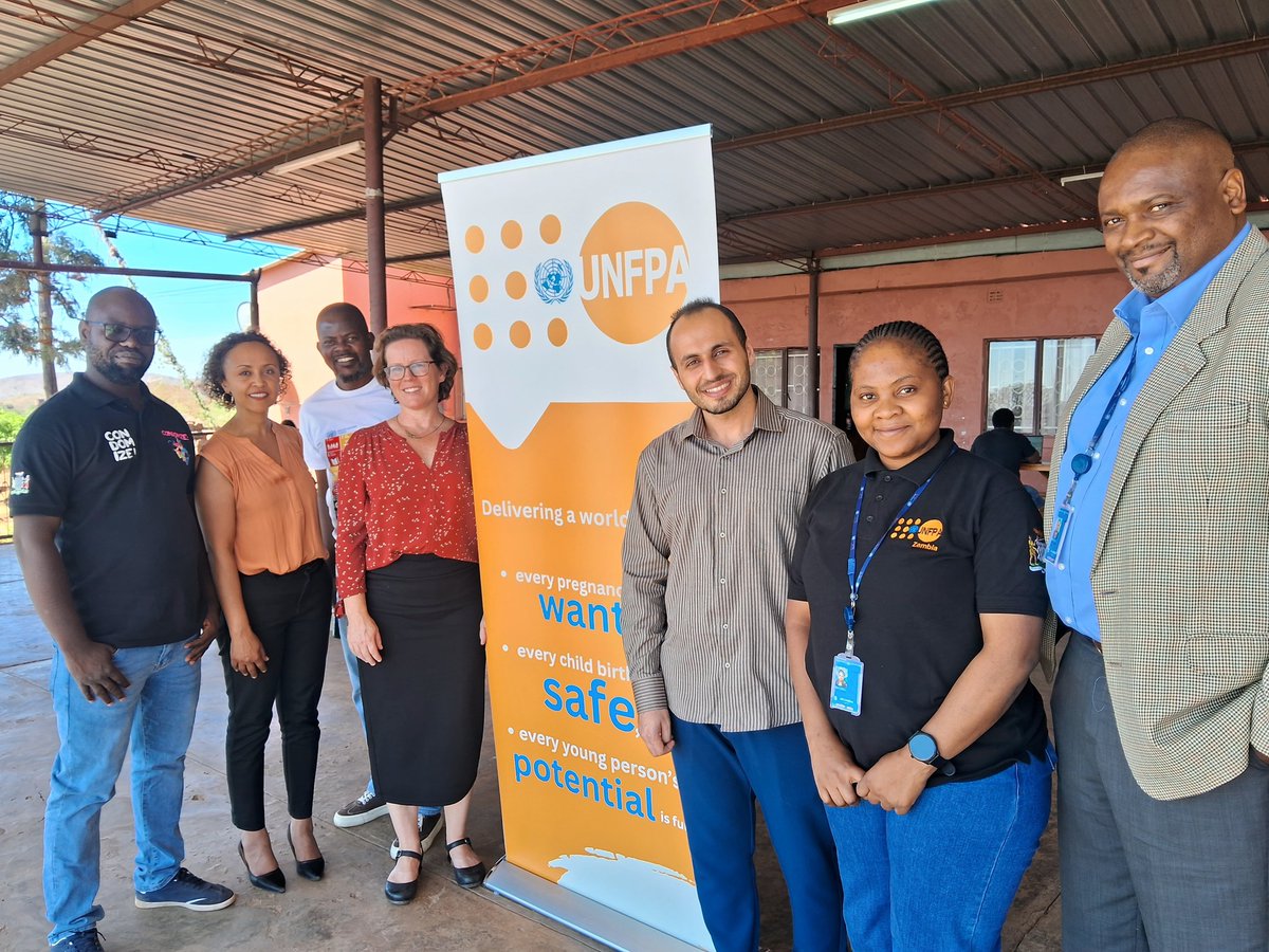 UNFPAZambia's tweet photo. @UNFPAZambia @UNICEFZambia & @WHOZambia are collaborating with @mohzambia on the Emergency Obstetric & Newborn Care Needs Assessment #EmONC This, week technical advisors from @UNFPA_ESARO have been providing support to TOTS to ensure high quality data collection #PartnersAtCore https://t.co/l4EIhPX3xv