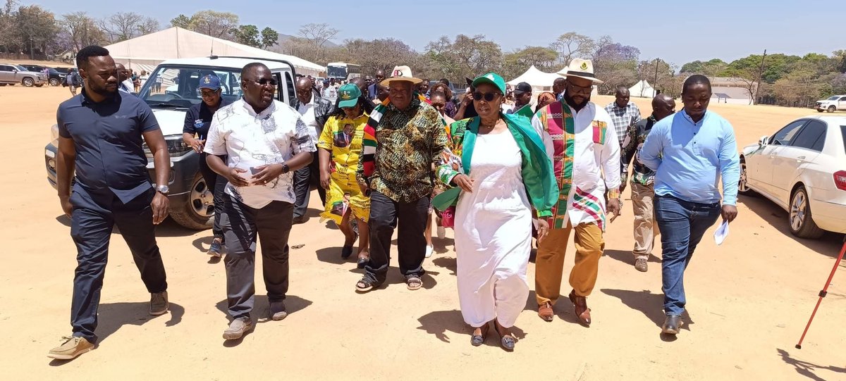 MulakazuvaL's tweet photo. Scenes from the Mutare Showgrounds, where an amalgamation of indigenous churches conducted the National Day of Prayer, focusing on the forthcoming ZANU PF Party conference, the national economy, and the 2025/2026 summer cropping season.
#JoinZanuPfToday https://t.co/IGfFsE7Rpo