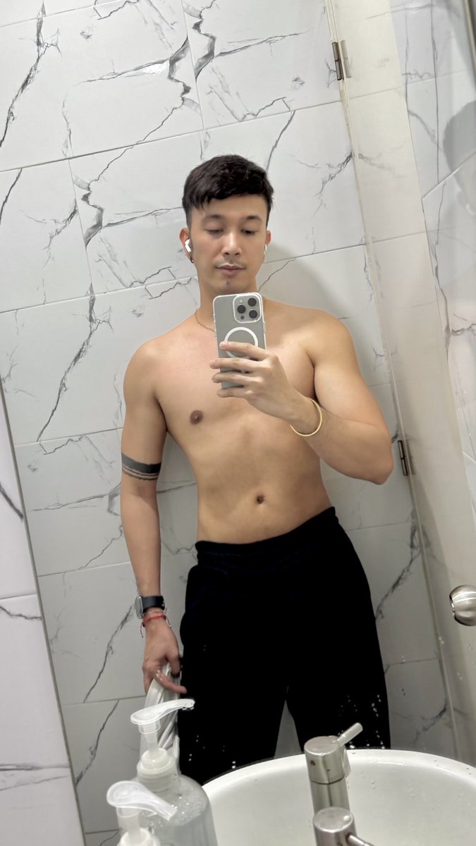 Nic (@nic_buenito) / Posts / X