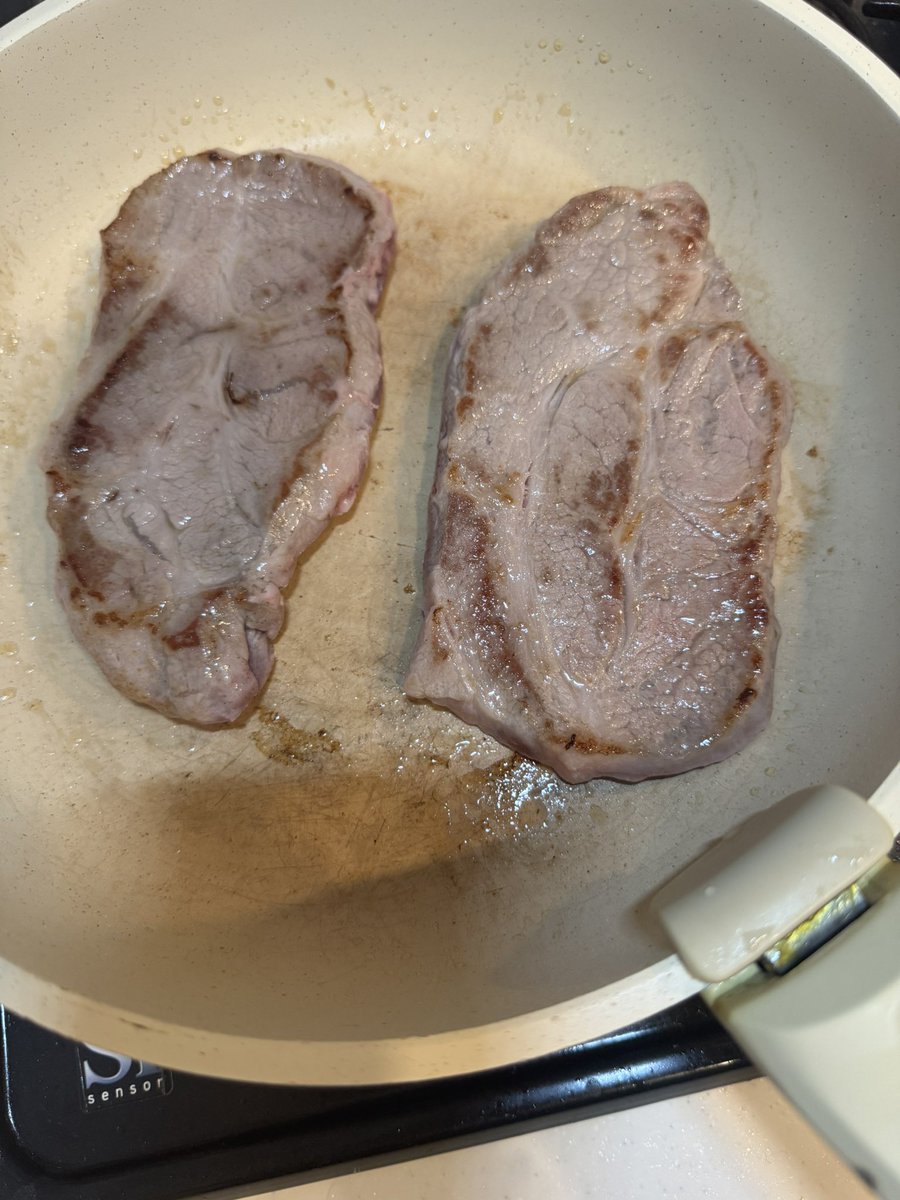 ryu_develop's tweet image. 今日はよく頑張ったので倍ステーキデー🥩