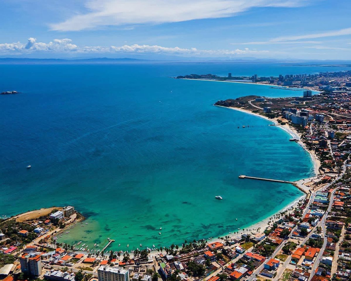 GianlucaCoccon1's tweet photo. Espectacular 
BAHÍA DE PAMPATAR 
Isla de Margarita VENEZUELA 
🇻🇪🇻🇪🇻🇪🇻🇪🇻🇪🇻🇪🇻🇪🇻🇪🇻🇪🇻🇪
@campellovision https://t.co/YDoHmic1t3