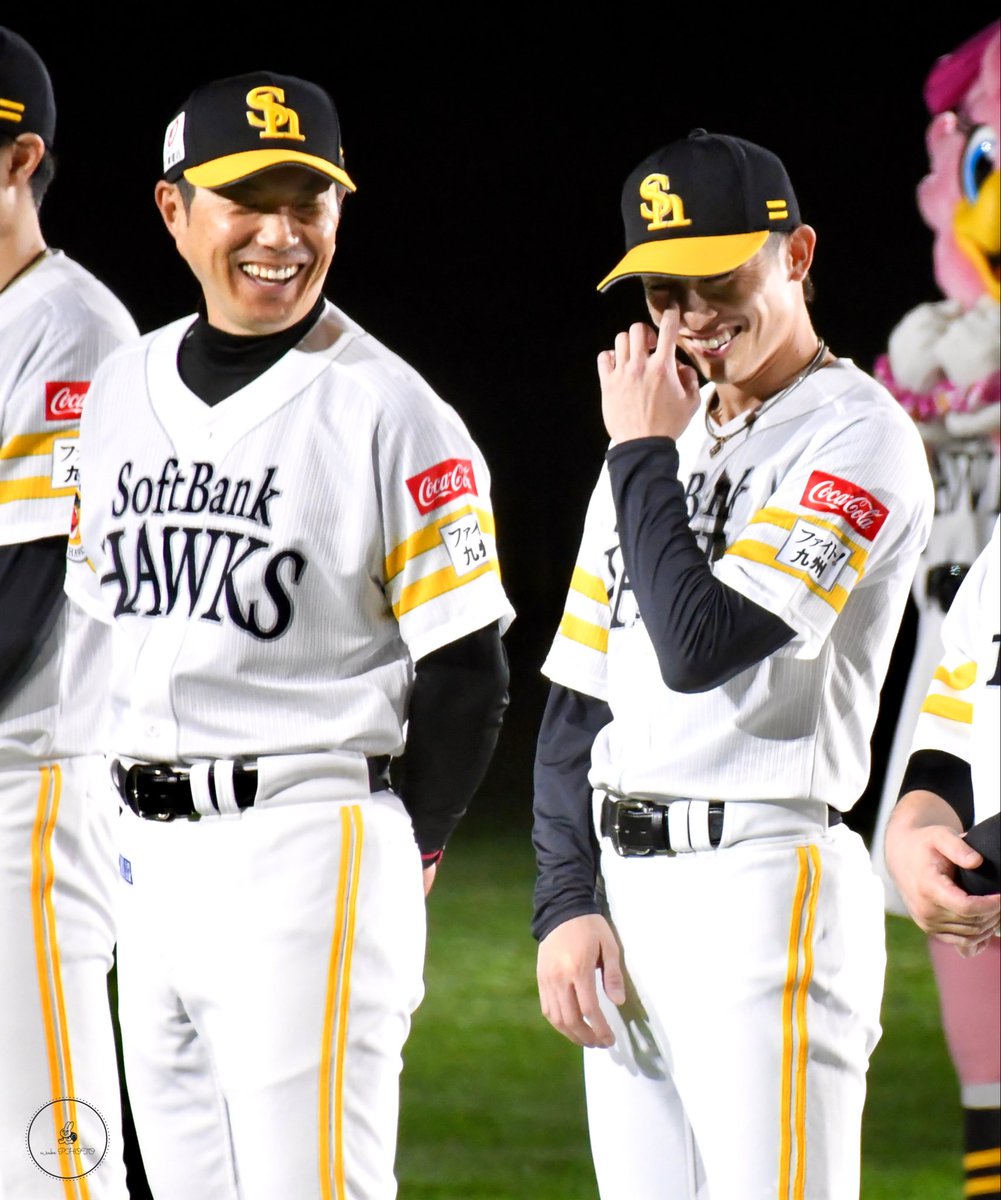 23u_suke23's tweet photo. 神である周東選手「流石に照れる……」 https://t.co/JNqo0Mmb1e