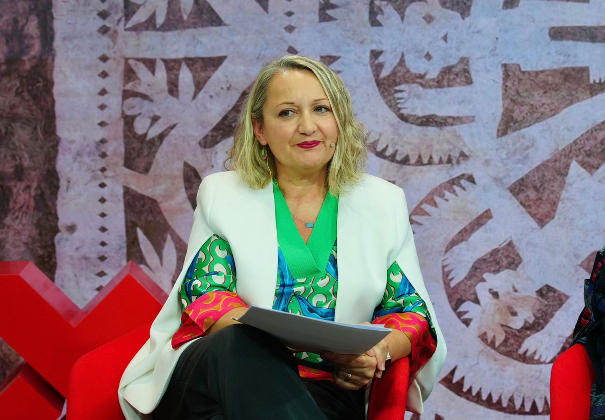 Inauguramos nuestra exposición "La mitad del mundo. La mujer en el México indígena" con la  participación de Karina Romero, curadora de la exposición; Diego Prieto, director General del INAH e Isabel Izquierdo, directora del Museo Arqueológico Nacional.

#FCME