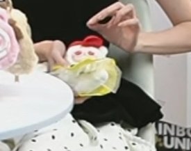 m4hjasmin's tweet image. plush being part of her clothes, my whole love 🥺💘 

#FuncinatingXCharlotte @itscharlotty
