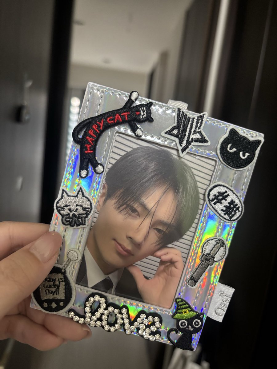 トモまま tweet media