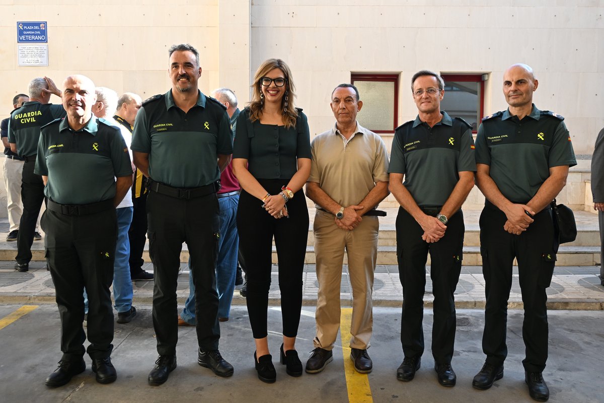 Delegación del Gobierno en Melilla (@deleggobml) on Twitter photo 🐊 La Delegada del Gobierno, <a href="/sabrinamohh/">Sabrina Moh 🌹</a>, ha asistido al tradicional Desayuno del Veterano en la Comandancia de la Guardia Civil
🤝 El encuentro ha servido como un homenaje a quienes dedicaron parte de su vida al servicio público y han dejado un legado imborrable 🐊 La Delegada del Gobierno, <a href="/sabrinamohh/">Sabrina Moh 🌹</a>, ha asistido al tradicional Desayuno del Veterano en la Comandancia de la Guardia Civil
🤝 El encuentro ha servido como un homenaje a quienes dedicaron parte de su vida al servicio público y han dejado un legado imborrable