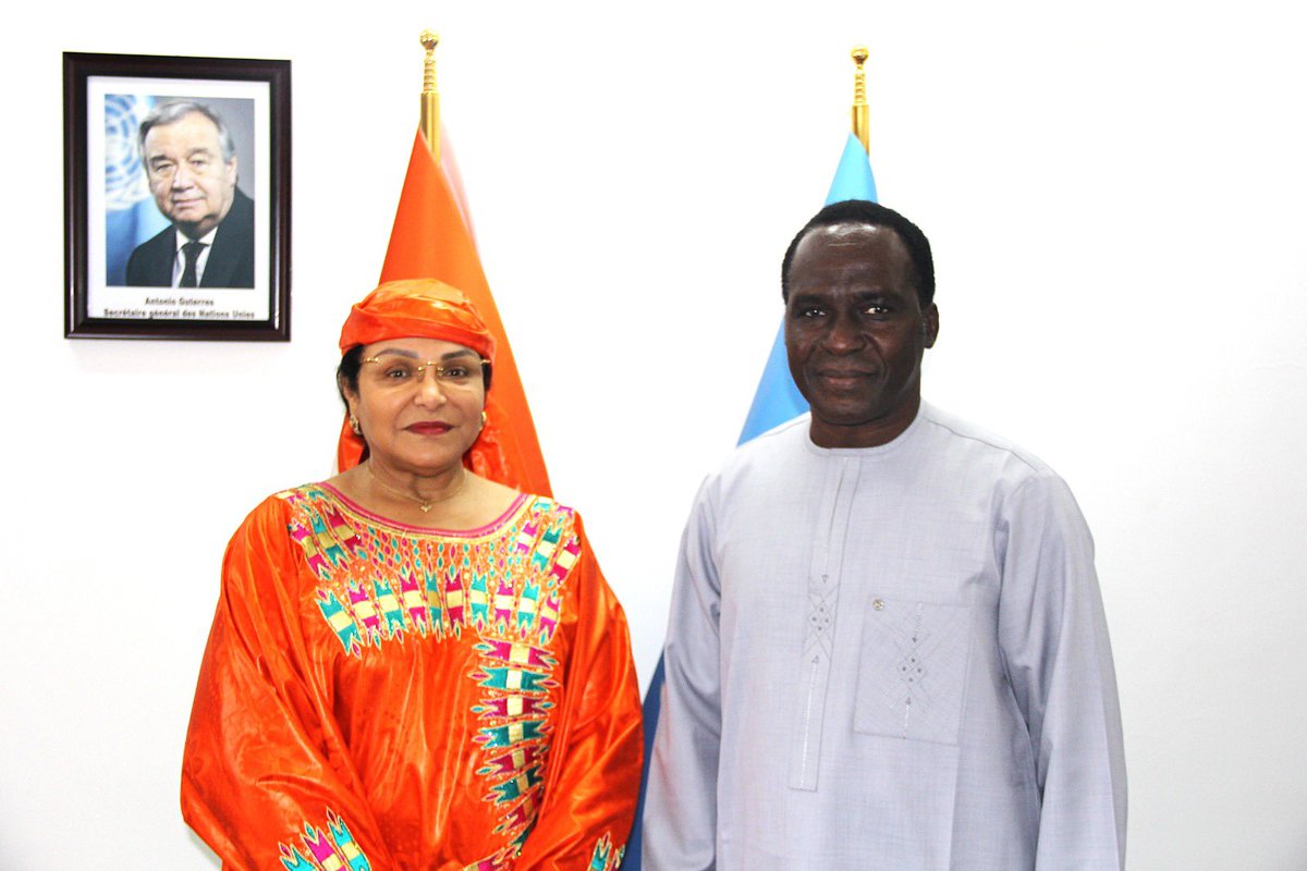 Le 3 octobre 2025, Son Excellence Mme Clémence Aissatou Baré, Ambassadrice du Niger aux États-Unis, a rencontré M. Saidou Kaboré, Représentant #UNFPA au Niger.

Les échanges ont porté sur la santé maternelle , l’éducation , la jeunesse  et la lutte contre le mariage des enfants.