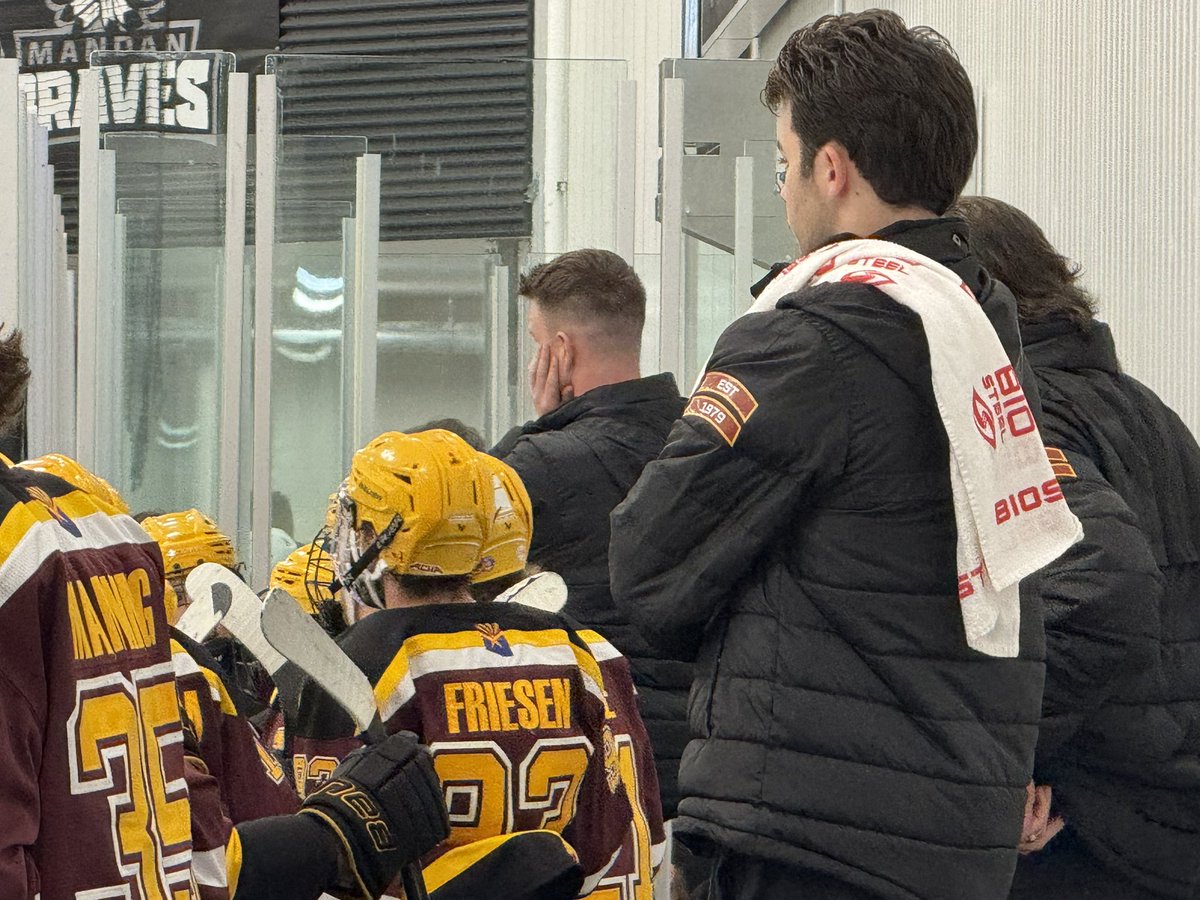 ACHA_ITHSW's tweet photo. The Johnny Walker era behind the bench at Arizona State University may have ended with a 5-2 loss to @UMaryMHockey Thursday, but the performance was physical, fast and exciting! Good things ahead for Sun Devil fans! @ACHAHockey @ACHAMensD1 https://t.co/HfSBtIe934