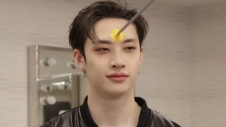 pleasurejih's tweet image. Aniversário do amor da minha vida hoje... Clichê, mas realmente o presente é todo meu por te ter comigo! Eu te amo Atlas, te amo tanto que não cabe em palavras. Você é um pai e marido incrível, a sua existência me faz a pessoa mais feliz do mundo. Parabéns pelo seu dia! 💘