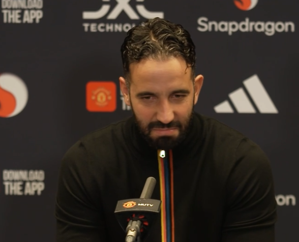 StretfordPaddck's tweet photo. Ruben Amorim on criticism from Wayne Rooney and Gary Neville: "It's normal and you cannot run away from the results.

"Then you have the baggage from last season but, for me, last season doesn't matter in relation of [this] season. We had six games this season and we lost three. 

"We have to look to the games we lost - if we lost against Arsenal because of the system... it's your job to make the opinion."

#MUFC