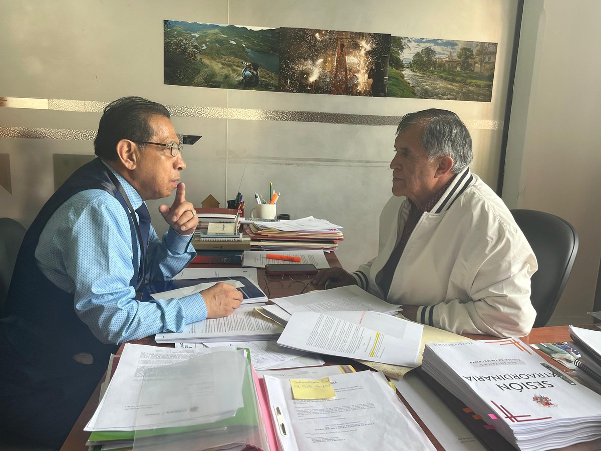 ¡Seguimos trabajando de cerca! 🤝
​En la Concejalía de Puertas Abiertas no paramos. Agradezco cada visita, cada idea y cada preocupación que la ciudadanía trae a diario. ¡Son la fuerza que impulsa nuestro trabajo!
#JuntosPorElDesarrollo 
#ConcejalíaDePuertasAbiertas