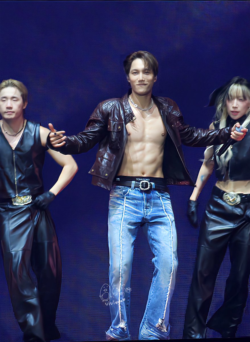 viviennezhou33's tweet photo. 2025.09.27
<KAION> ENCORE IN SEOUL Day2

#KAI #카이 
#EXO #엑소 #weareoneEXO
#KAION #KAI_KAION_ENCORE_DAY2 
#KAI_SOLO_CONCERT_TOUR 
#2025_KAI_SOLO_CONCERT_TOUR_KAION 
#KAION_ENCORE_IN_SEOUL https://t.co/oo9ldvC2Wr
