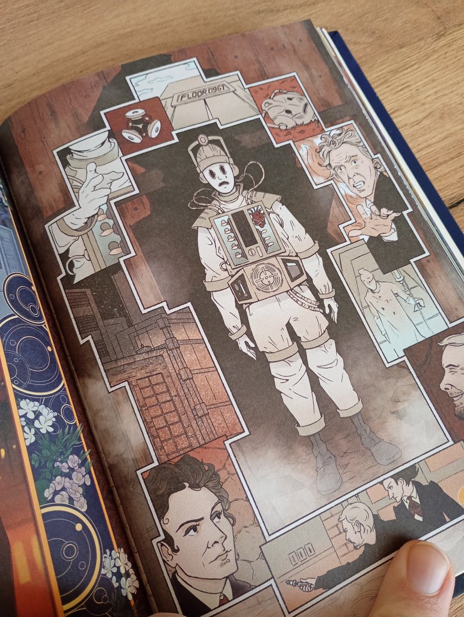 Поки ми працюємо над новими контентом як тільки можемо до нас приїхало поповнення наших поличок!

Нарешті ми отримали наші примірнички благодійної збірки <a href="/timeywimey_ua/">Timey-Wimey</a>, до якої між всіма іншими чудовими текстами і ілюстраціями затесався і матеріал від нашого Ярчика!