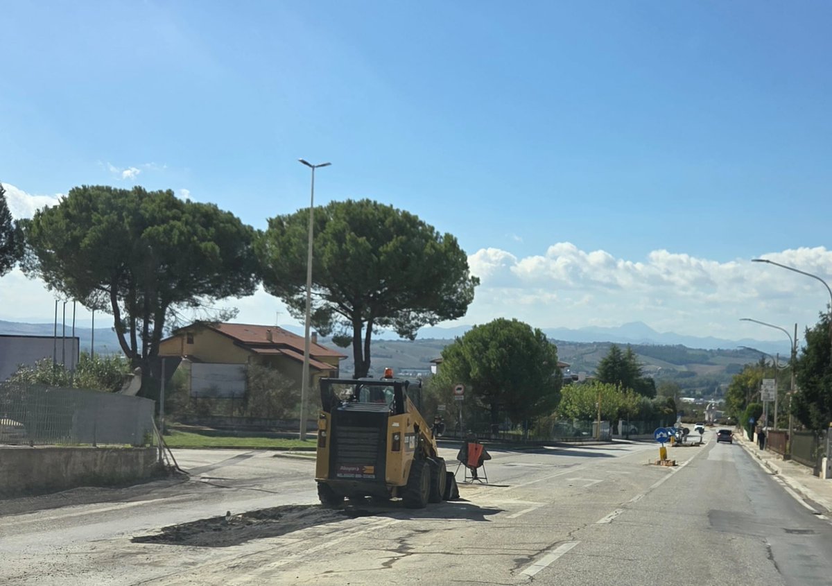 FragoleMature.it: Osimo | ripristino manto stradale Via Montefanese: fragolemature.blogspot.com/2025/10/osimo-…