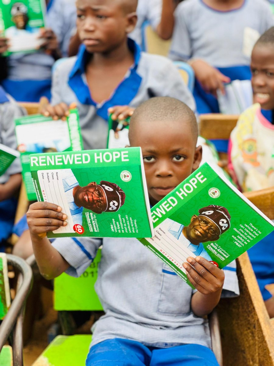 PCEOSWofficial's tweet photo. This effort, driven by community engagement under the Renewed Hope Agenda of President Bola Ahmed Tinubu, reflects our commitment to ensure that no child is left behind on the path to education.

#BATSTEM2.0
#COMMUNITYFIRST
#COMMUNITYENGAGEMENT https://t.co/GeI1yAyL9u