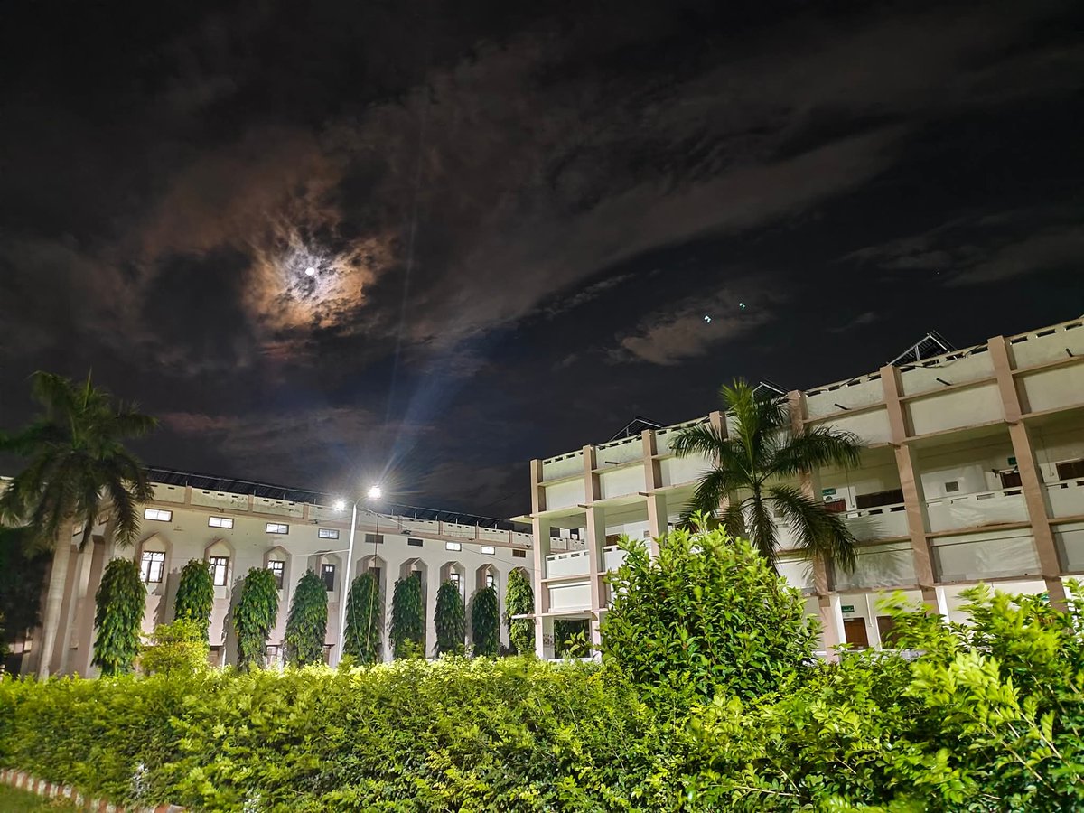 इल्म व फन का मरकज़ अल जामियातुल अशरफिया मुबारकपुर आजमगढ़ ❤️