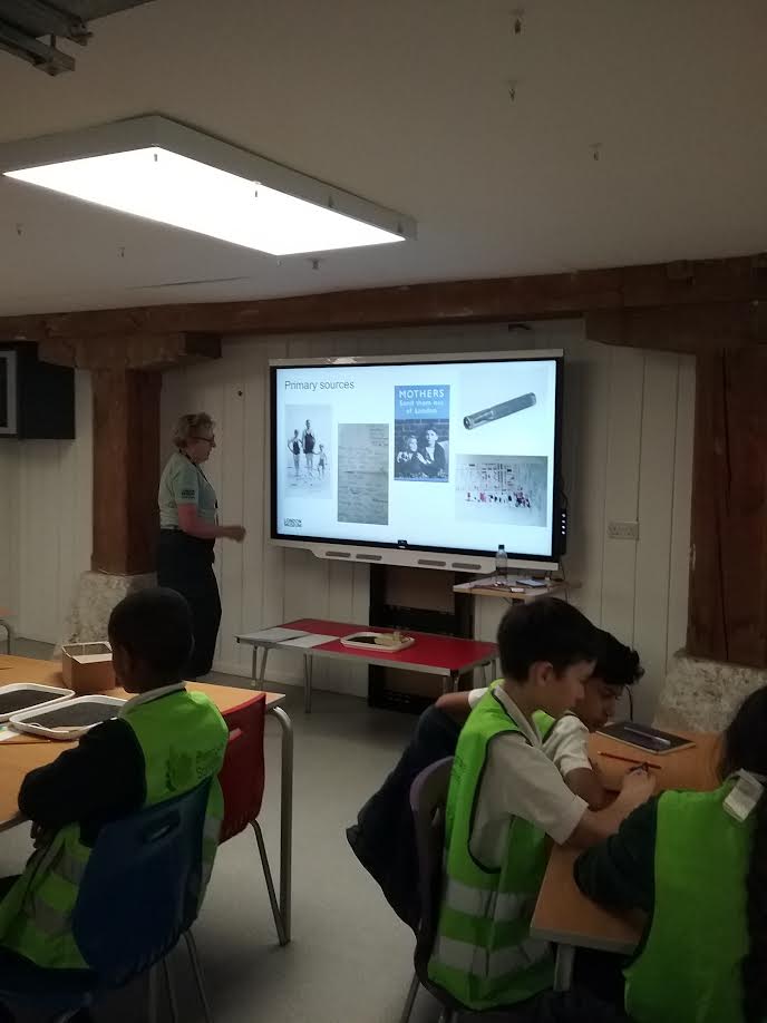 A powerful history lesson! 🔎 Year 6 continued their World Wars learning at the London Docklands Museum. They engaged in a moving workshop about a Blitz survivor and explored the realities of wartime life in the Docklands area.