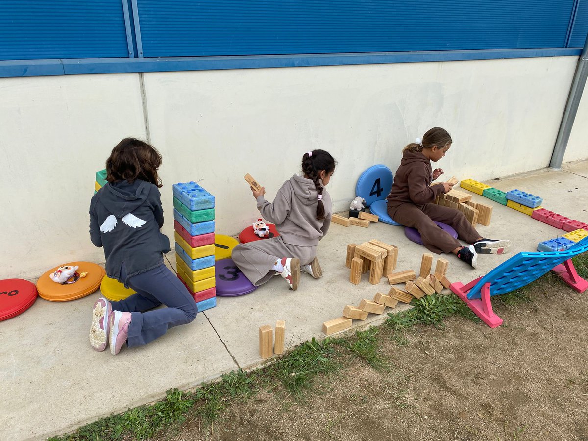 Quins patis més divertits i variats! Gaudim molt!!! @escola_domeny <a href="/educacio_gi/">#EducacióGirona</a> #viudomeny